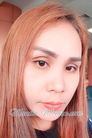 197179 - Jaruphit (Pitcha) Age: 46 - Thailand