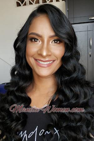 205243 - Daniela Age: 34 - Colombia